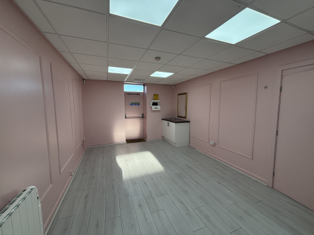 Photo of First Floor, 9/11 King Street, Brighouse, West Yorkshire, HD6 1NX