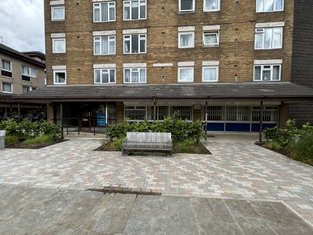 Photo of 39-43 , Southgate, Elland