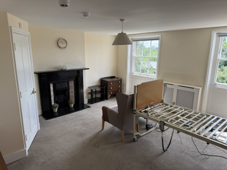 Photo of Lathbury Manor, Northampton Road, Lathbury, Newport Pagnell