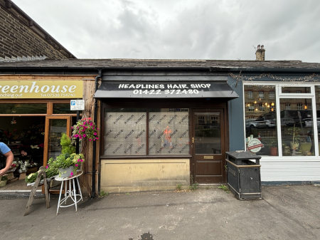 Photo of 17 Stainland Road, West Vale, Halifax, West Yorkshire, HX4 8AD