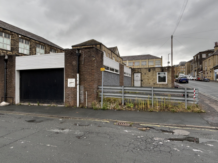 Photo of Unit 4, South Street, West Yorkshire, Halifax, HX1 2EL