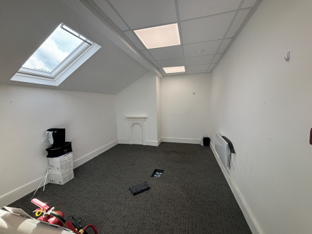 Photo of 3A Victoria Road, Elland, Halifax, HX5 0AB