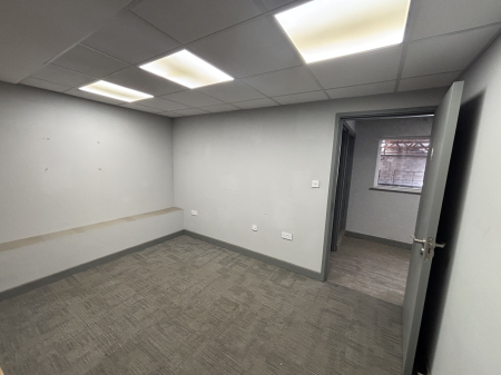 Photo of Unit 4, Lotherton Way, Leeds, West Yorkshire, LS25