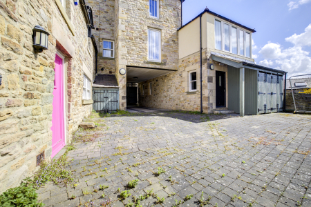 Photo of 15-17 Market Place, Corbridge