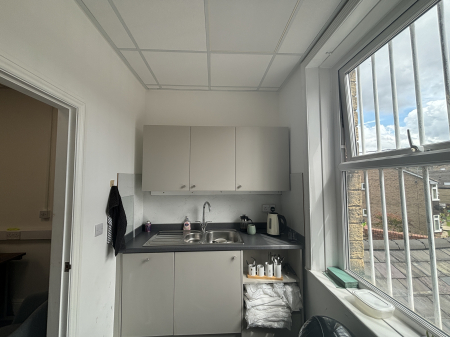 Photo of 3A Victoria Road, Elland, Halifax, HX5 0AB