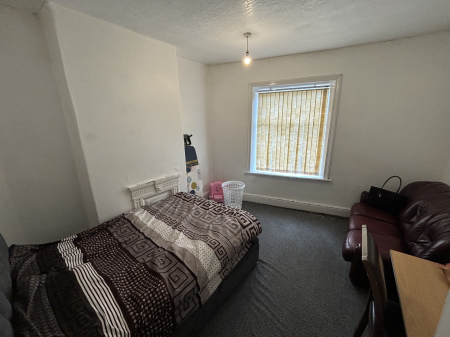 Photo of 42 Newstead Avenue, Halifax, HX1 4TE
