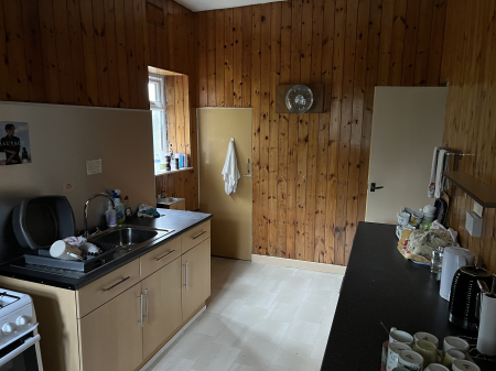 Photo of Flanshaw United Reformed Church, Flanshaw Lane, Flanshaw, Wakefield