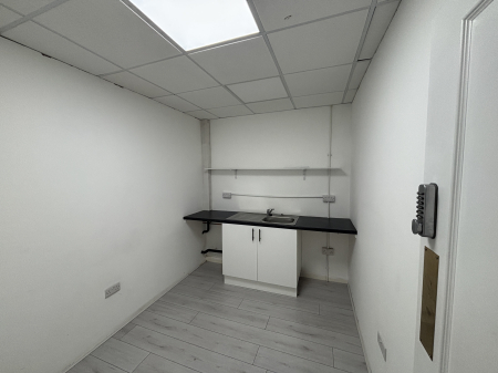 Photo of First Floor, 9/11 King Street, Brighouse, West Yorkshire, HD6 1NX