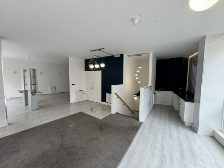 Photo of 11-13 Cornmarket, Halifax